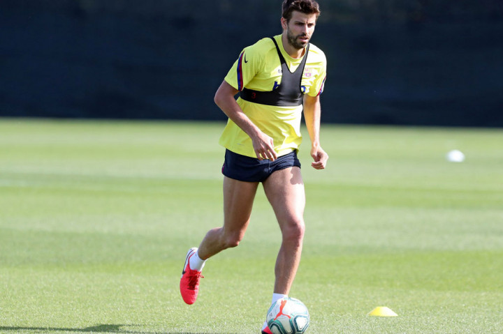 Sebelumnya, semua pemain dan staf menjalani tes covid-19 dua hari lalu dan dinyatakan negatif, lapor RAC1 dalam laman football-espana.