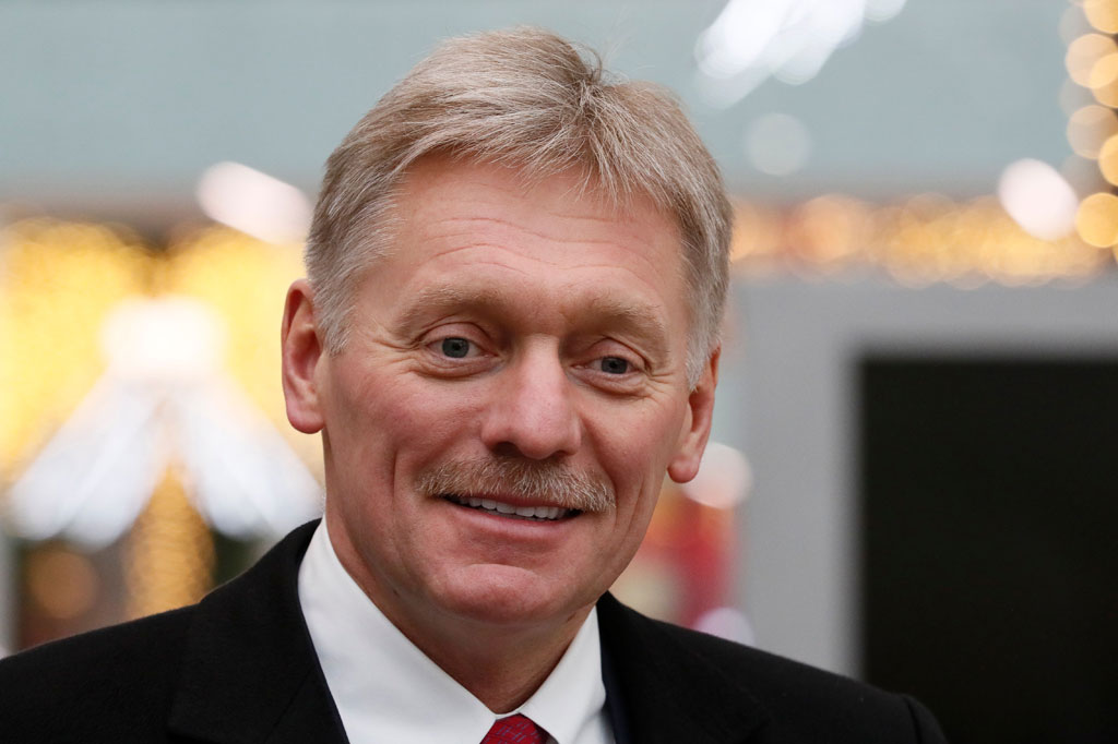 Sebelumnya Menteri Kebudayaan Olga Lyubimova, Menteri Konstruksi Vladimir Yakushev, Perdana Menteri Mikhail Mishustin, dan wakil kepala staf pertama Putin Sergei Kiriyenko dilaporkan positif covid-19 pada pertengahan April.