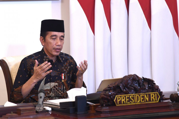 Usai Presiden menyerahkan zakat, Wakil Presiden Ma’ruf Amin juga melakukan hal serupa. Setelahnya, para menteri Kabinet Indonesia Maju dan peserta lain yang terhubung melalui telekonferensi tersebut turut membayarkan zakatnya masing-masing.