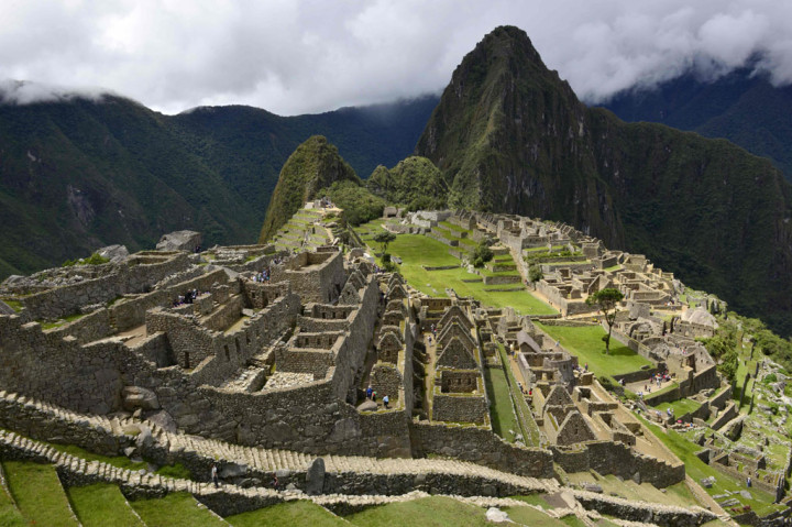 Masuk ke 55 situs arkeologi, serta 22 cagar alam dan taman nasional di kawasan hutan hujan Amazon, akan digratiskan untuk karyawan layanan publik, anak-anak, dan pensiunan antara Juli dan Desember mendatang.