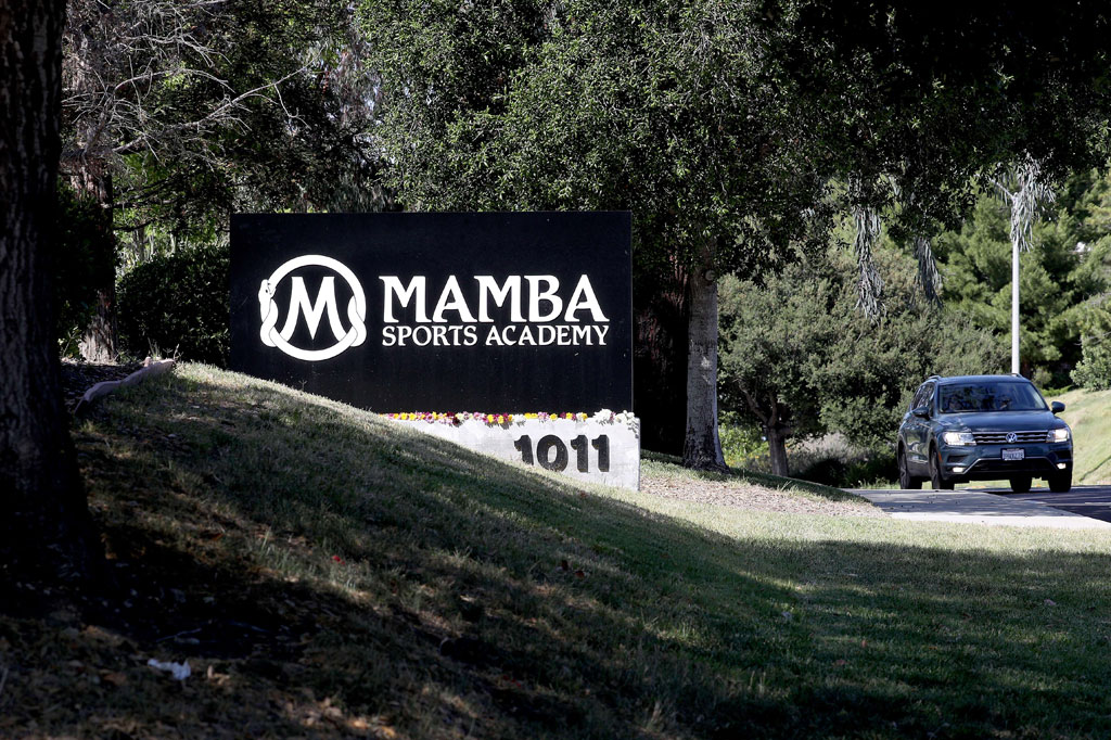 Bryant meninggal dalam kecelakaan helikopter pada 26 Januari 2020 bersama dengan putrinya yang berusia 13 tahun Gianna dan tujuh orang lainnya ketika mereka menuju ke akademi, di mana Bryant akan melatih Gianna dalam pertandingan bola basket remaja.