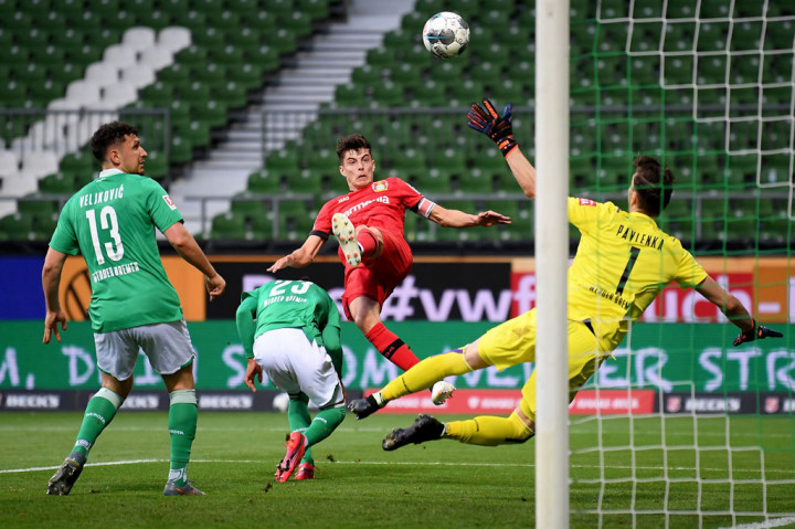 Kai Havertz berhasil mengoyak gawang Bremen pada menit ke-28. Umpan silang Moussa Diaby dari sisi kanan sukses disambar Havertz untuk membuka keunggulan. Namun  disamakan oleh Theodor Gebre Selassie dua menit kemudian.