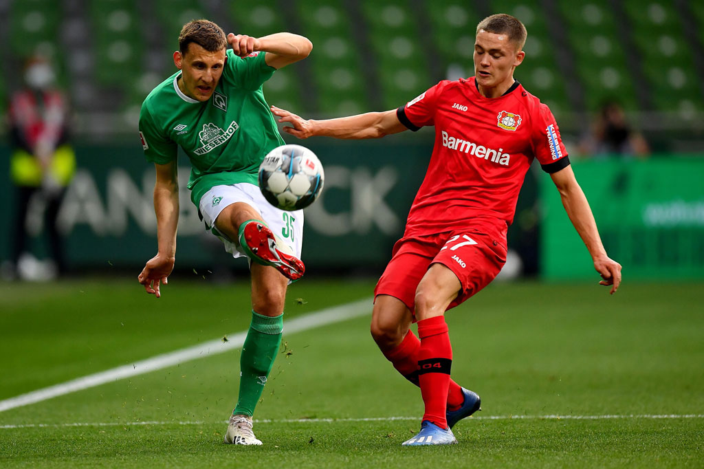 Wirtz dimasukkan dalam 'starting line-up' Leverkusen saat melawan tuan rumah Werder Bremen pada Matchday 26 yang dimenangkan Leverkusen 4-1.  Dengan debutnya itu dia menggeser Havertz sebagai pemain paling muda sepanjang sejarah klub itu.