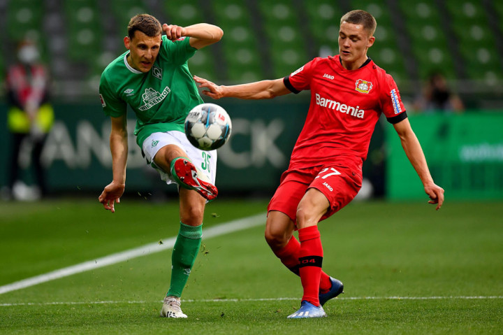 Wirtz dimasukkan dalam 'starting line-up' Leverkusen saat melawan tuan rumah Werder Bremen pada Matchday 26 yang dimenangkan Leverkusen 4-1.  Dengan debutnya itu dia menggeser Havertz sebagai pemain paling muda sepanjang sejarah klub itu.