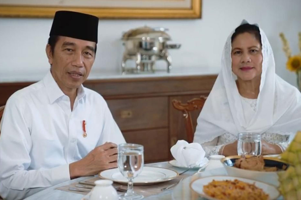 Presiden Joko Widodo dan Ibu Negara Iriana Joko Widodo menyampaikan ucapan selamat Hari Raya Idulfitri 1 Syawal 1441 Hijriah yang jatuh pada Minggu, 24 Mei 2020.
