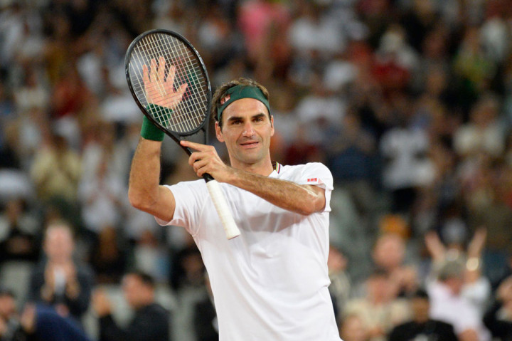 Roger Federer menjadi olahragawan dengan bayaran tertinggi di dunia sepanjang tahun 2020 tatkala pandemi virus korona mendepak Lionel Messi dari posisi teratas, demikian daftar tahunan Forbes yang dirilis pada Jumat, 29 Mei 2020 waktu setempat.