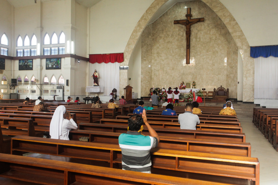 Gereja Katedral Palangka Raya Kembali Gelar Misa Minggu