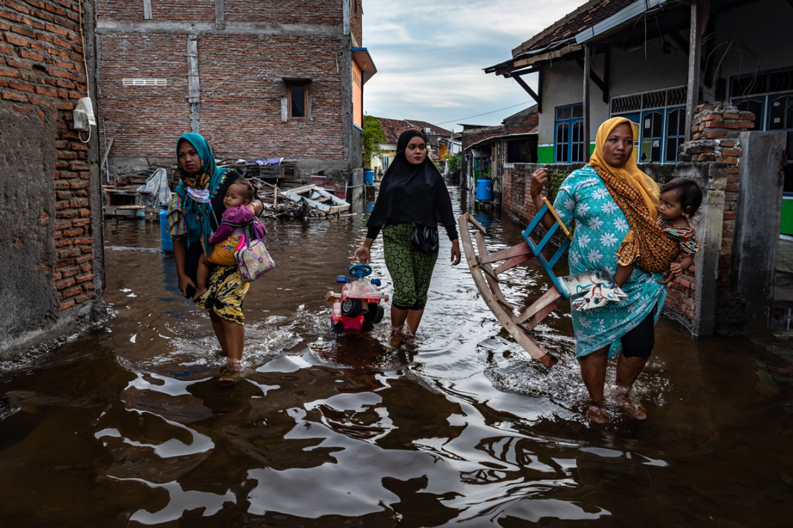 Banjir Rob Kembali Rendam Pekalongan dan Demak  Medcom.id