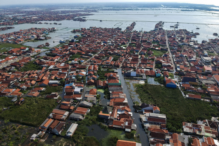 Masyarakat yang memiliki rezeki lebih banyak, terutama para pengusaha, kata dia, membuat sosial banding secara bersama dengan koordinator Wali
Kota Pekalongan. 