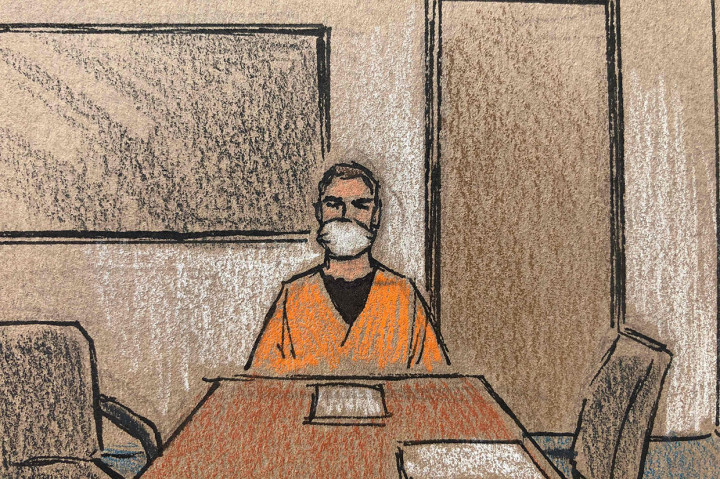 Sketsa ruang sidang memperlihatkan mantan perwira polisi Minneapolis Derek Chauvin, menjalai sidang pertama di pengadilan Minneapolis, Minnesota, Senin, 8 Juni 2020 waktu setempat. 
