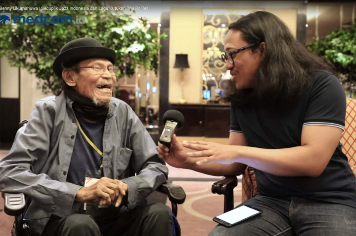 Benny Likumahuwa yang lahir di Kediri, Jawa Timur, 18 Juni 1946 adalah seorang pemusik senior Indonesia. Ia merupakan kakak dari Utha Likumahuwa dan ayah dari Barry Likumahuwa. Benny Likumahuwa adalah musisi multitalenta yang piawai memainkan beragam alat musik, antara lain bongo, clarinet, bass, saksofon, dan trombon. Dok.Medcom