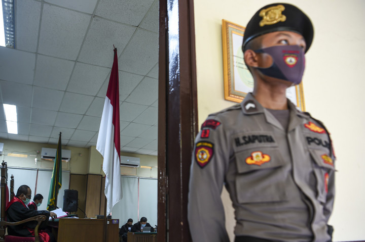 Pembacaan surat tuntutan terhadap kedua terdakwa dilakukan secara terpisah.