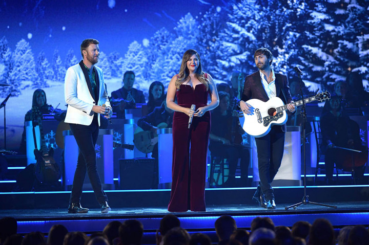 Band yang tenar lewat lagu 'Need You Now' itu mengaku baru sekarang menyadari adanya korelasi antara kata antebellum dengan masa perbudakan di era praperang saudara di Amerika Serikat, sehingga baru mengganti nama band sekarang.