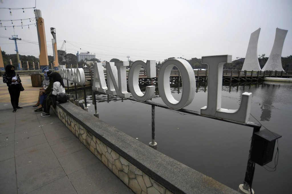Kawasan Taman Impian Jaya Ancol akan kembali dibuka untuk pengunjung mulai Sabtu, 20 Juni 2020.