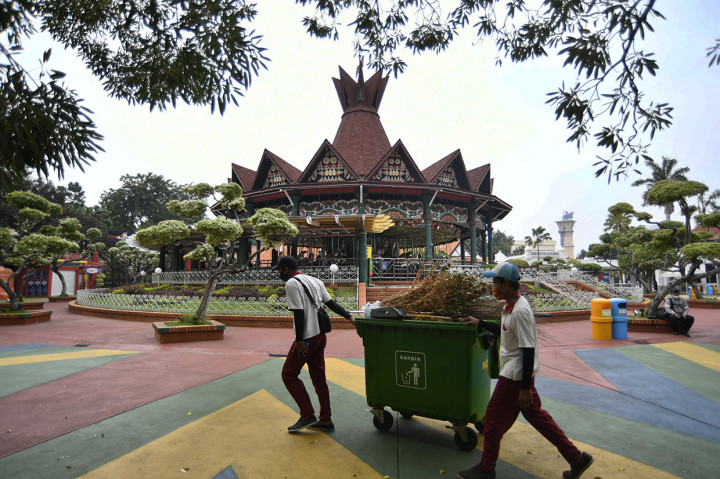 Hal ini menyusul masa transisi Pembatasan Sosial Berskala Besar (PSBB) DKI Jakarta yang mengizinkan beberapa usaha dibuka kembali salah satunya usaha pariwisata.