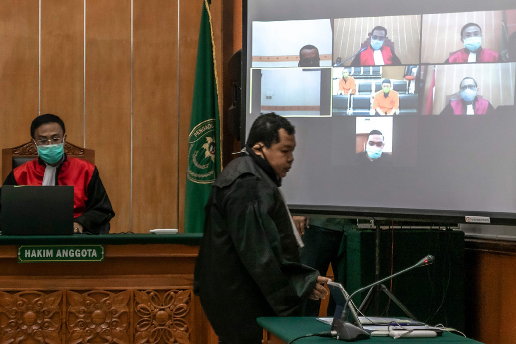 Setelah nota pembelaan dibacakan oleh kuasa hukum, Abu Rara secara pribadi menyatakan tidak terbukti melakukan pemufakatan jahat dalam bentuk tindak pidana terorisme.