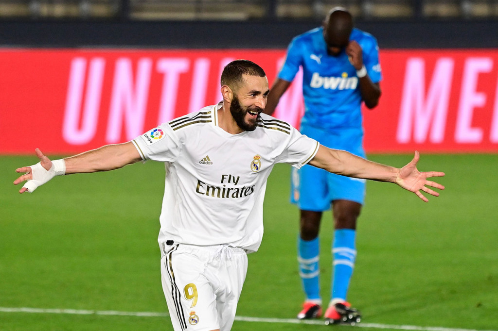 Kemenangan Real Madrid dilengkapi menjadi 3-0 oleh aksi gemilang Benzema yang mengendalikan bola dengan baik kala menerima umpan lambung dari Asensio pada menit ke-86. Penyerang Prancis itu melakukan sontekan untuk mengecoh Hugo Guillamon sebelum melepaskan tembakan voli yang menghujam pojok kiri atas gawang lawan. 