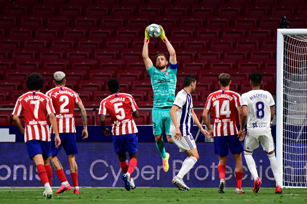 Tambahan tiga poin membuat Atletico naik ke posisi tiga dengan 52 angka. Valladolid ada di posisi ke-15 dengan 33 poin. 