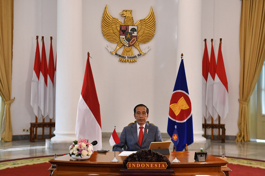 Presiden Joko Widodo menghadiri KTT ASEAN ke-36 secara virtual di Istana Bogor, Jawa Barat, Jumat, 26 Juni 2020. 