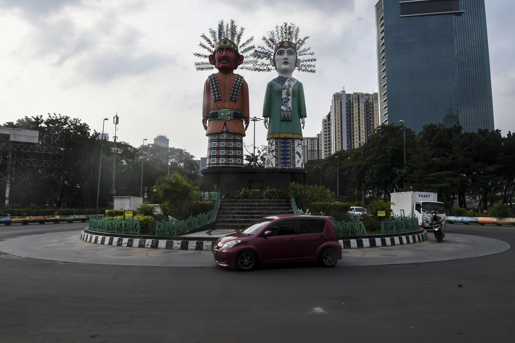 Pemprov DKI Jakarta telah menetapkan 32 lokasi baru Hari Bebas Kendaraan Bermotor (HBKB) atau Car Free Day (CFD) untuk menggantikan HBKB yang ditiadakan di Jalan Sudirman-Thamrin mulai Minggu, 28 Juni 2020. Lokasi tersebut di antaranya Jalan Pejagalan Raya, Jalan Pemuda, Jalan Benyamin Sueb, Jalan Gadjah Mada dan JLNT Antasari. 