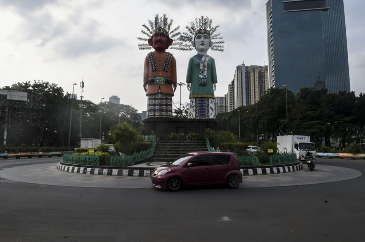 Pemprov DKI Jakarta telah menetapkan 32 lokasi baru Hari Bebas Kendaraan Bermotor (HBKB) atau Car Free Day (CFD) untuk menggantikan HBKB yang ditiadakan di Jalan Sudirman-Thamrin mulai Minggu, 28 Juni 2020. Lokasi tersebut di antaranya Jalan Pejagalan Raya, Jalan Pemuda, Jalan Benyamin Sueb, Jalan Gadjah Mada dan JLNT Antasari. 