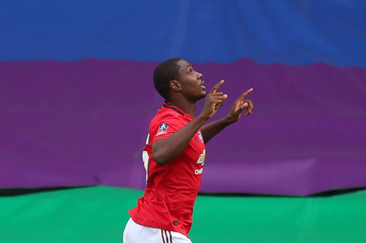 MU membuka keunggulan di menit ke-51 lewat Odion Ighalo, memanfaatkan kesalahan pertahanan Norwich. 