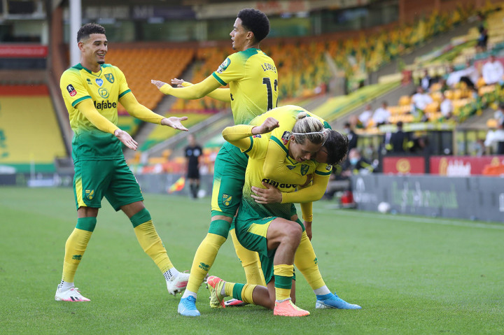 Norwich membalasnya di menit ke-75 melalui tembakan keras Todd Cantwell.