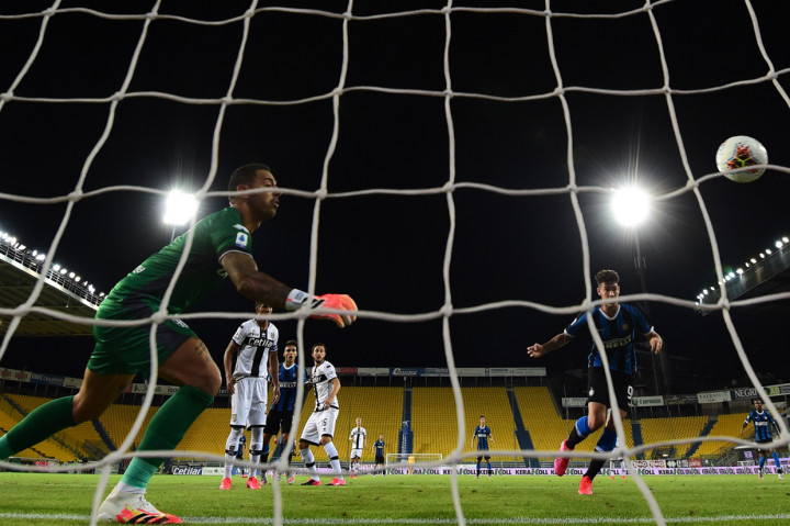 La Beneamata sukses membalikkan keadaan lewat gol Alessandro Bastoni pada menit ke-87.