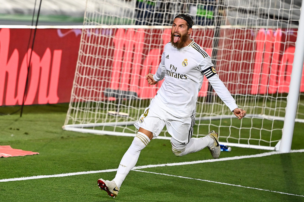 Ramos melakukan selebrasi usai menjebol gawang Getafe dari titik putih.
