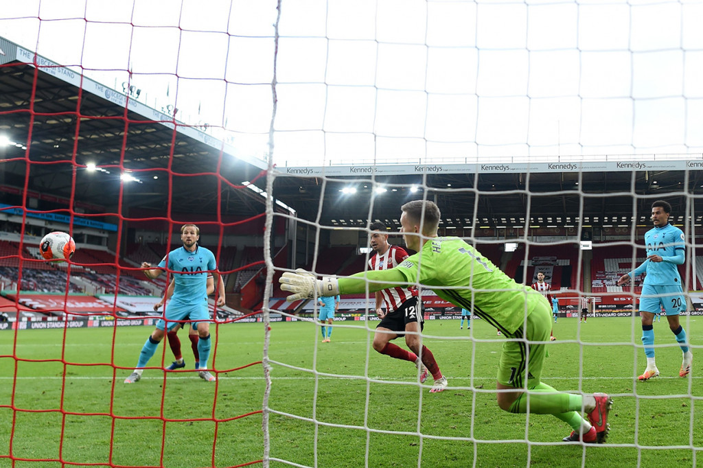 Di penghujung waktu normal, Tottenham akhirnya berhasil menjebol gawang tuan rumah lewat tembakan Kane memanfaatkan umpan Son Heung-min. Skor 3-1 bertahan hingga laga usai.