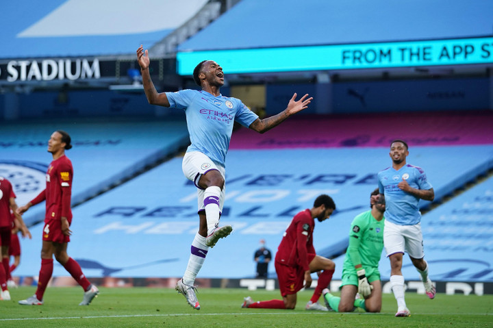 Sesaat kemudian Man City menggandakan keunggulan lewat aksi Raheem Sterling yang memperdaya Gomez lagi sebelum menyeploskan bola ke gawang tim tamu pada menit ke-35.