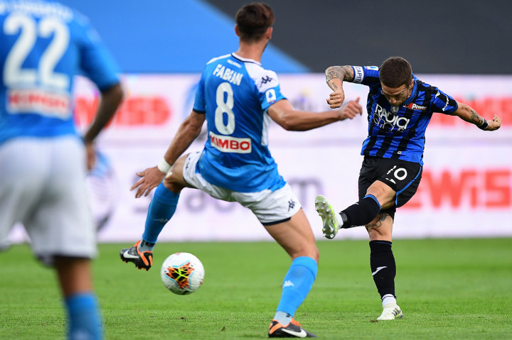 Kedua tim mengawali pertandingan dengan berhati-hati. Atalanta kemudian mendapatkan peluang pertama melalui tembakan Alejandro Gomez namun masih dapat ditahan kiper David Ospina.