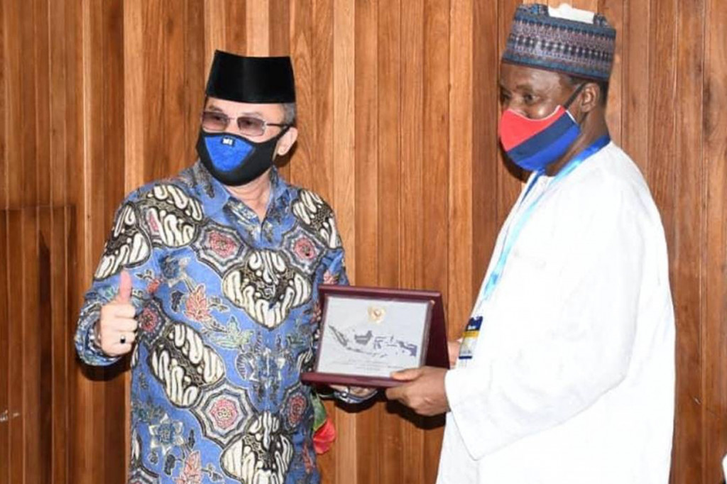 Menanggapi penyampaian Dubes RI-Abuja, Menhan Nigeria Jenderal (Purn) Bashir dalam siaran persnya, Senin 6 Juli 2020, menyambut dengan antusias peluang terkait kerjasama bidang militer dan pertahanan untuk memperkuat hubungan bilateral kedua negara yang sudah terjalin sangat baik selama ini.