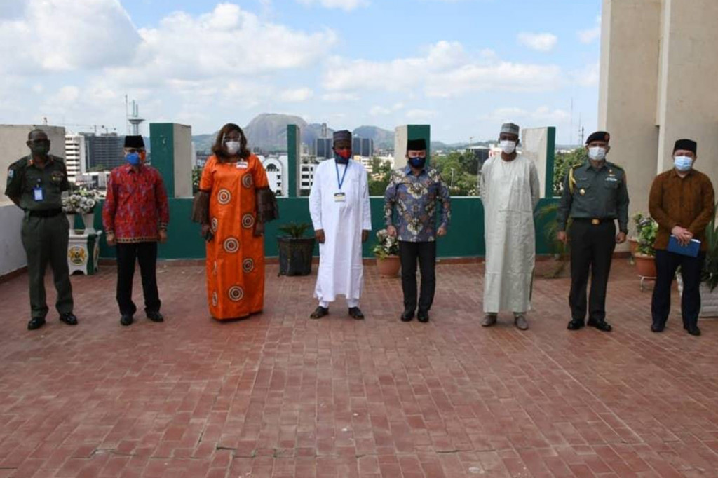 Hubungan kedua negara hingga saat ini berjalan dengan baik dan terus meningkat. Hal ini didasarkan atas kenyataan bahwa kedua negara sama-sama merupakan anggota GNB, OKI, kelompok 77, G–15, D–8, OPEC, PBB, anti apartheid, anti kolonialisme/imperialisme dan sama-sama berusaha mewujudkan Tatanan Informasi Dunia Baru.