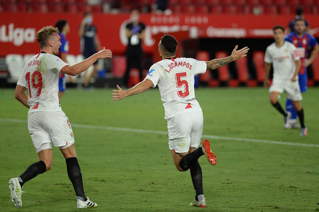 Lucas Ocampos mencetak gol semata wayang dalam laga ini pada menit ke-56 untuk memperpanjang catatan tak terkalahkan timnya di liga menjadi 11 pertandingan.  