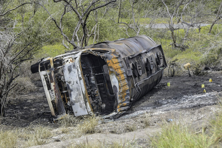 Presiden Ivan Duque mengirim pesan solidaritas kepada keluarga para korban, sembari mengatakan bahwa situasi yang mereka hadapi menyakitkan. 