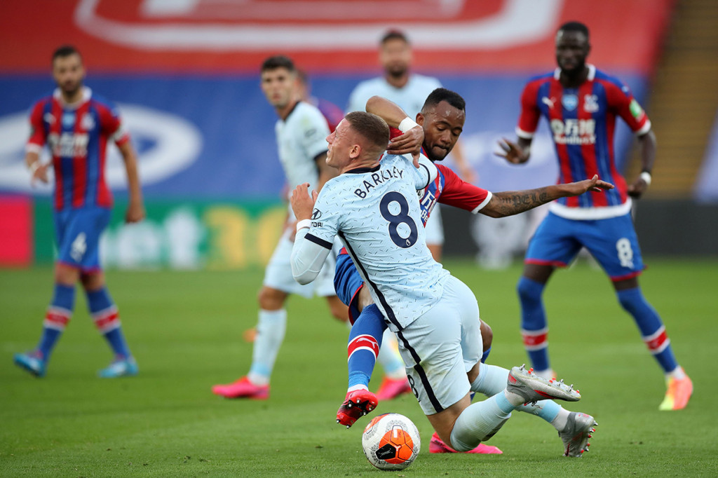 Pertandingan babak kedua tampak berimbang, tetapi baik Chelsea maupun Palace belum menemukan kembali penyelesaian bagus di sepertiga akhir lapangan.