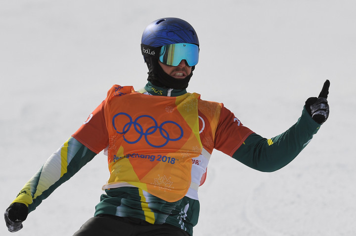 Pullin dua kali memenangkan emas kejuaraan dunia di papan lintasan snowboard dan ambil bagian di tiga Olimpiade musim dingin, dengan yang keenam di Pyeongchang dengan hasil yang terbaik.