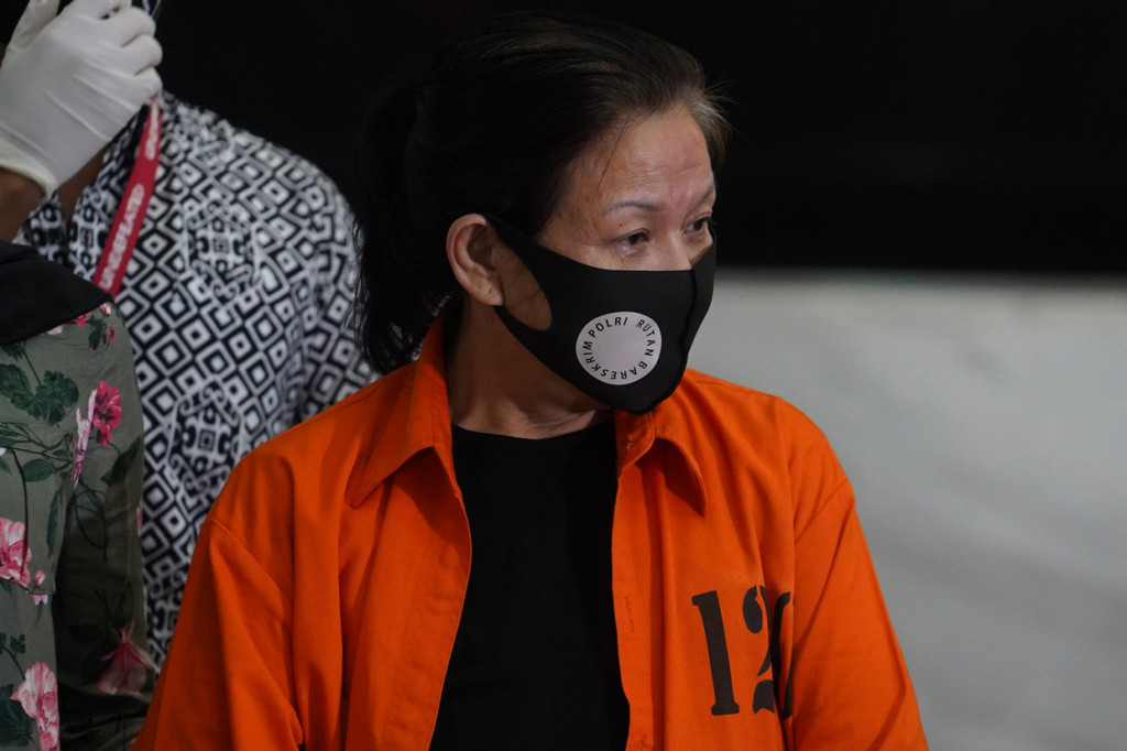 Bareskrim Polri akan menerapkan pasal tindak pidana korupsi dan tindak pidana pencucian uang terhadap tersangka kasus pembobolan kas Bank BNI lewat Letter of Credit (L/C) fiktif, Maria Pauline Lumowa. 