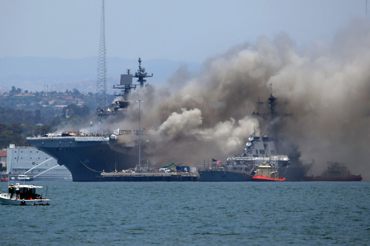 Menurut Rear Admiral Charles Brown, juru bicara AL AS di Pentagon,  para pelaut yang cedera sebagian besar menghirup asap kebakaran dan mengalami luka bakar ringan. Kapal tersebut biasanya membawa sekitar 1.000 awak.