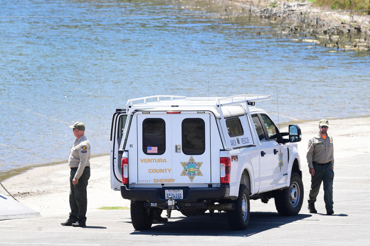 Rivera, 33, pergi bersama putranya, Josey Dorsey dengan menyewa kapal di Danau Piru, Ventura, California pada Rabu, 8 Juli. Rivera kemudian dinyatakan hilang, sementara Josey yang baru berusia 4 tahun ditemukan sendirian di atas kapal.