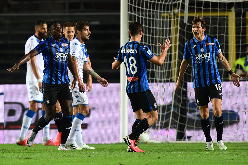 Tetapi tuan rumah kembali merestorasi keunggulan pada menit ke-25 lewat sepakan voli Marten De Roon menyelesaikan umpan matang Robin Gosen.