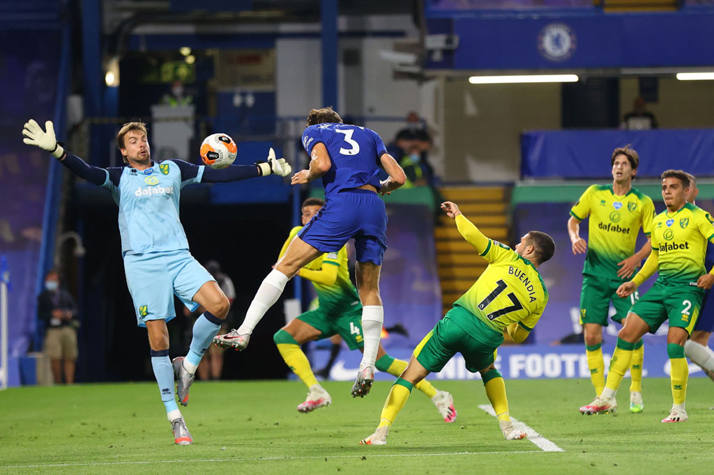 Krul tampil luar biasa pada laga tersebut, termasuk menggagalkan peluang emas yang didapat pemain belakang Chelsea Marcos Alonso.