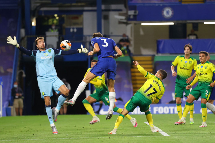 Krul tampil luar biasa pada laga tersebut, termasuk menggagalkan peluang emas yang didapat pemain belakang Chelsea Marcos Alonso.