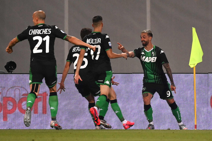 Tidak lama berselang, Sassuolo balik memimpin 3-2. Umpan Berardi dari sisi kanan diselesaikan dengan sempurna oleh Caputo.