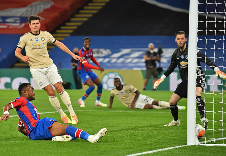 Pada menit ke-55 Ayew berhasil menjebol gawang tim tamu  menyelesaikan umpan kiriman Wilfried Zaha. Tetapi gol itu dianulir setelah wasit Fraham Scott berkonsultasi dengan VAR dan menyatakan offside.