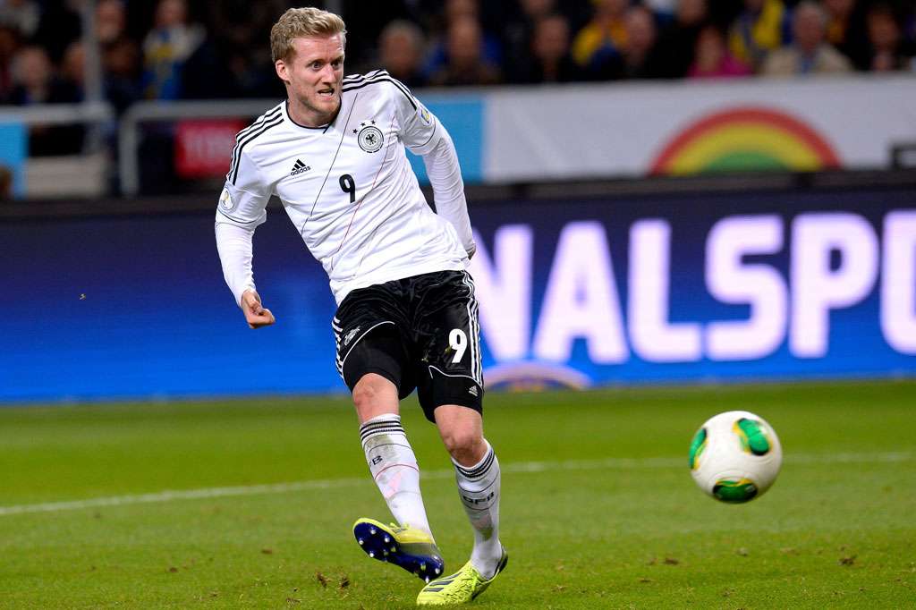 Pada Rabu, 15 Juli 2020, Borussia Dortmund memutuskan kontrak mantan pemain Chelsea tersebut yang masih tersisa satu tahun dengan persetujuan bersama.