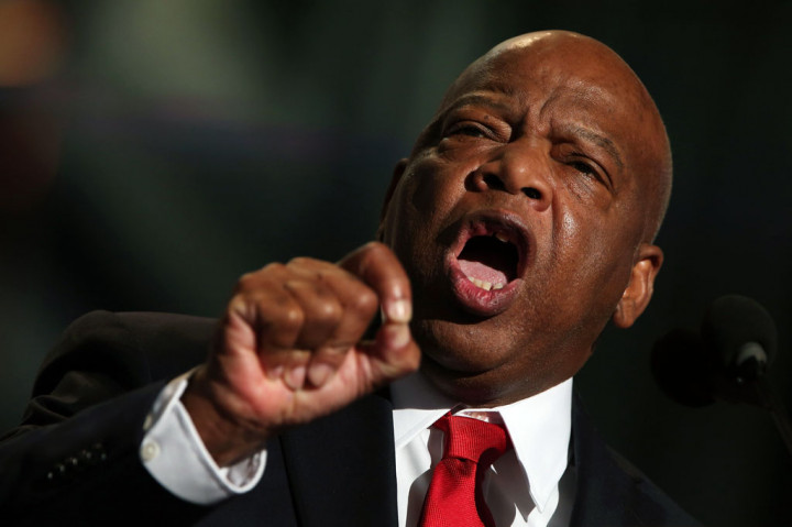 Pada 1965, Lewis hampir tewas ketika memimpin ratusan demonstran menyeberangi Jembatan Edmund Pettus di Selma, Alabama dalam pawai damai ke Montgomery. Pasukan negara bagian, yang berusaha mengintimidasi mereka, kemudian menyerang para pemrotes.