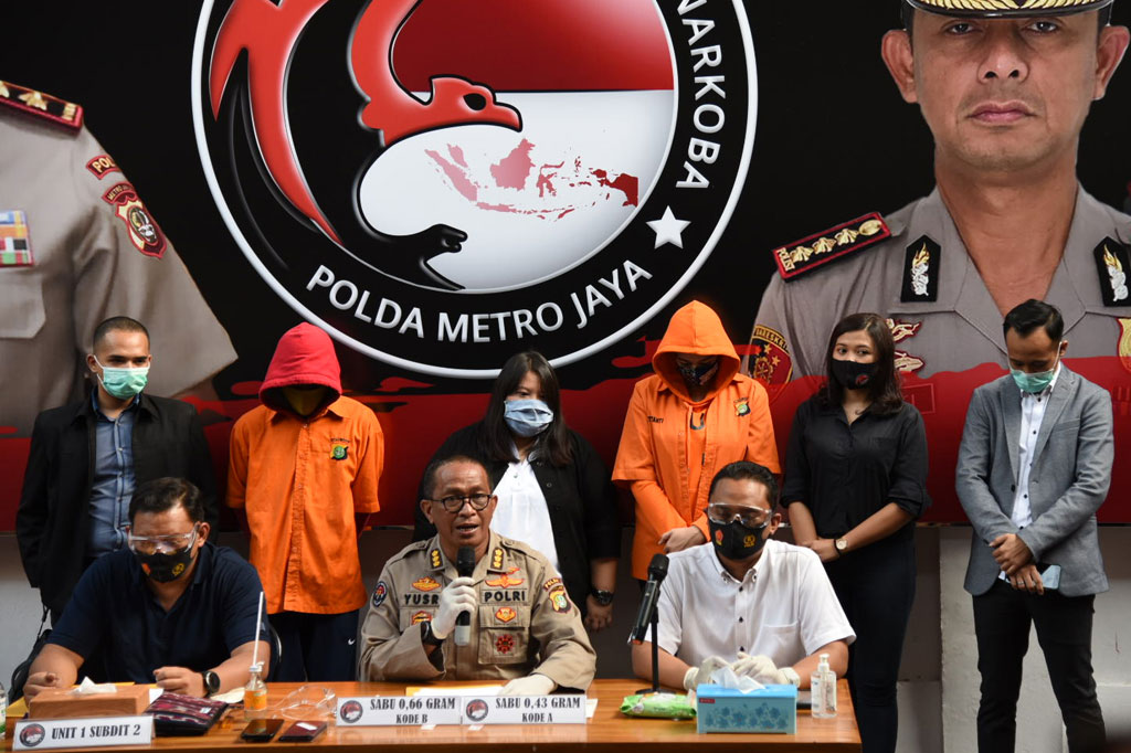 Polda Metro Jaya telah menetapkan model Catherine Wilson sebagai tersangka dalam kasus penyalahgunaan narkoba jenis sabu. 