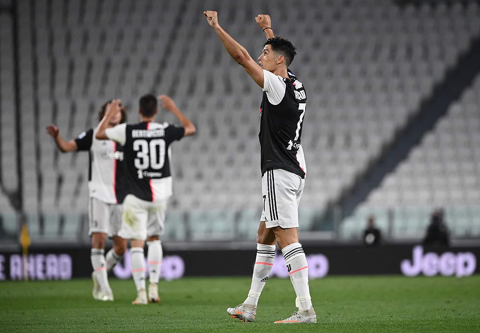 Kemenangan itu membawa Juve memuncaki klasemen dengan 80 poin, unggul delapan poin atas pesaing terdekatnya Inter Milan. Sedangkan Lazio tetap berada di peringkat keempat dengan 69 poin.